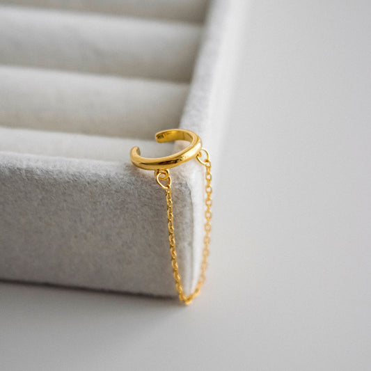 No-Piercing Ear Cuff with Chain