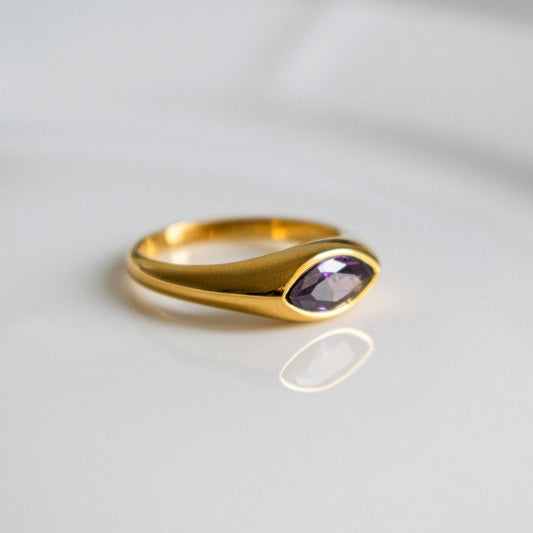 Horse Eye Ring