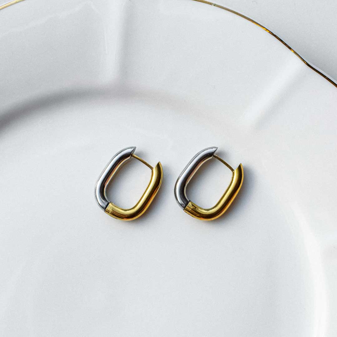 U-shaped Bicolor Hoops