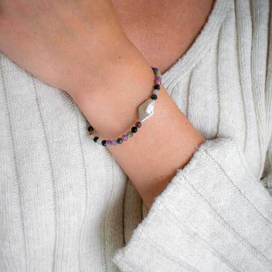 Gemstone Bracelet with Rhombus Pearl | Made in Estonia 🇪🇪