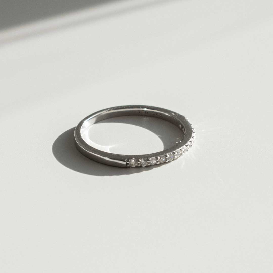 Sparkly Skinny Ring