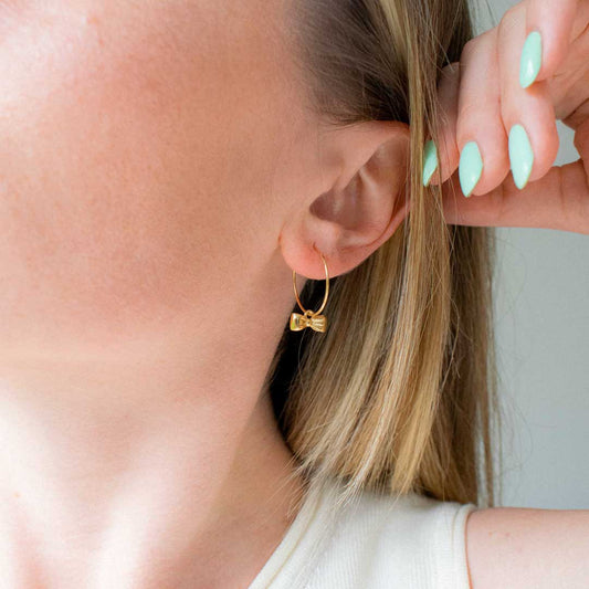 Серьги-бантики