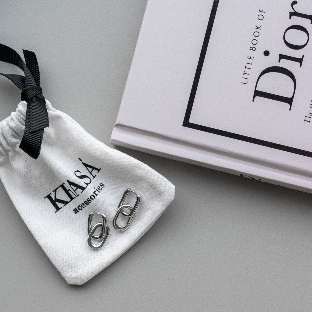 Geometric Pendant U-shaped Hoops