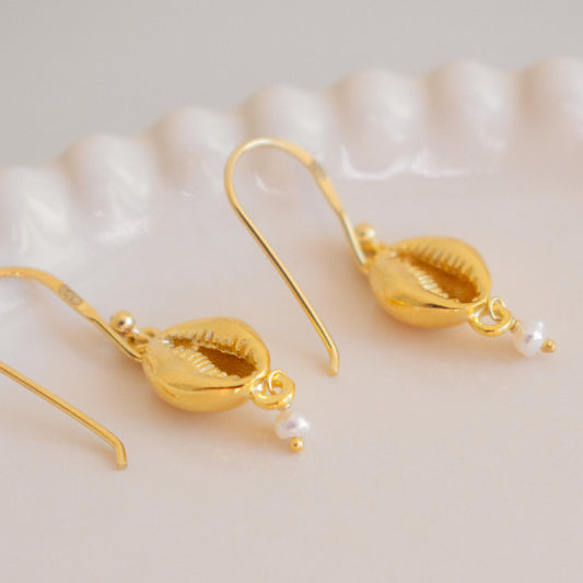 Seashell Pearl Earrings