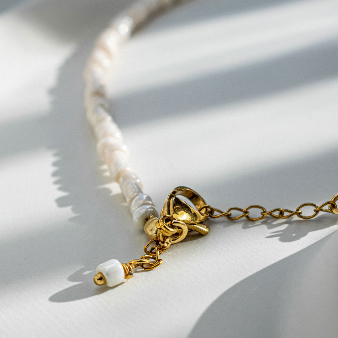 Glass Beads Choker