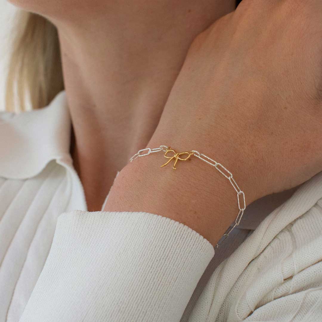 Bicolor Bow Bracelet