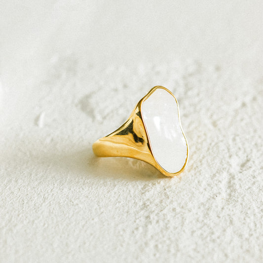 Statement Ring