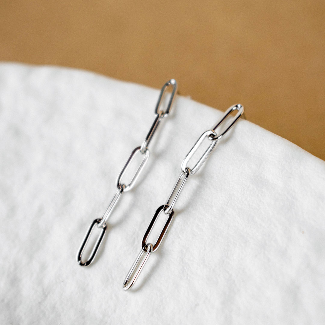 Paperclip Chain Studs