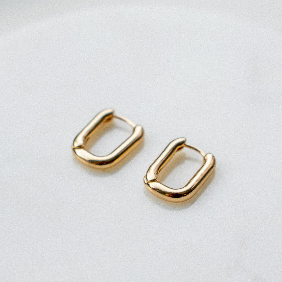 Small U-shaped Hoops