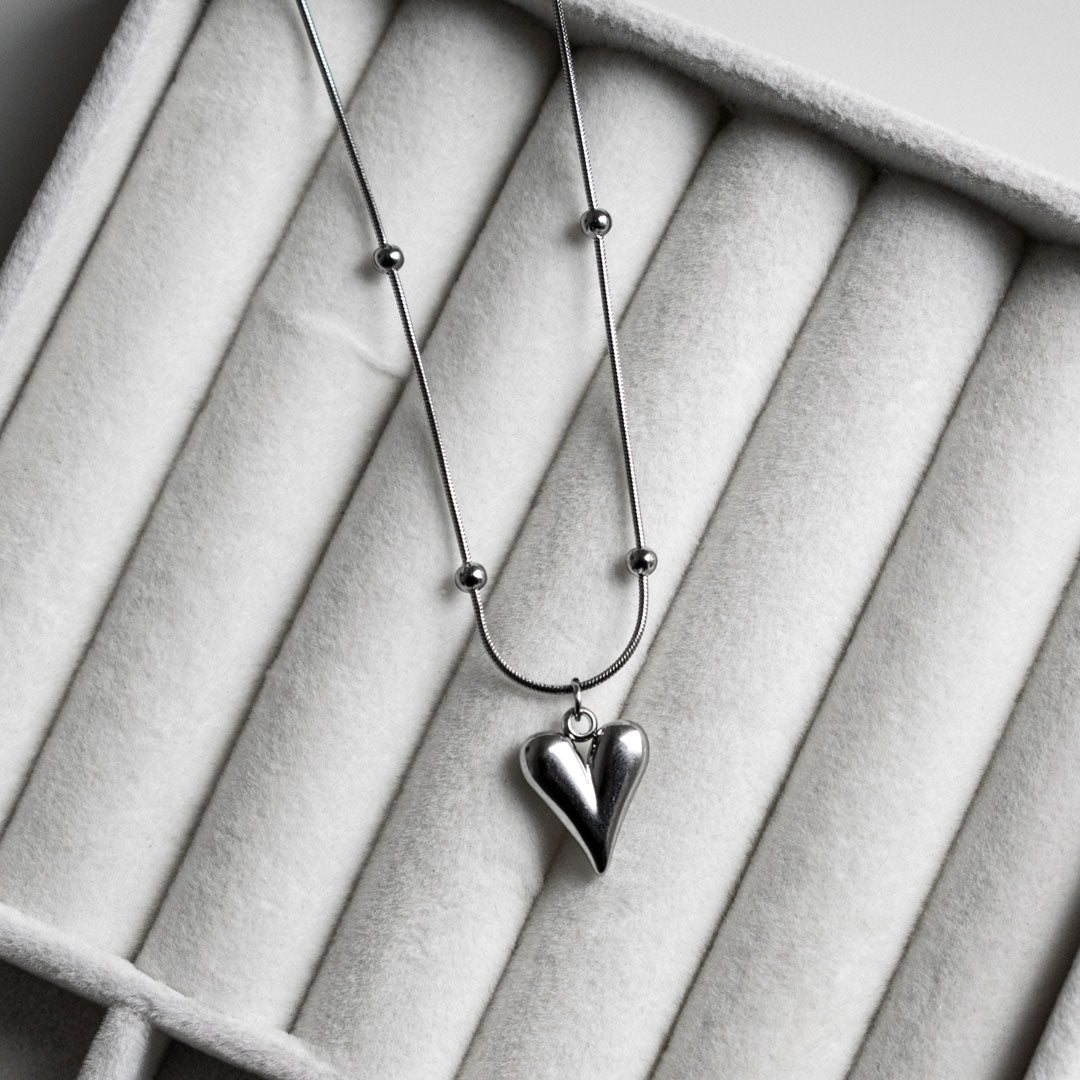 Metal Heart Charm Necklace