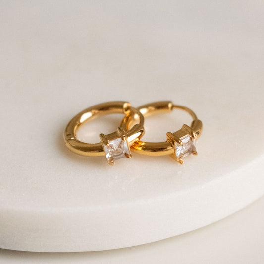 Gold-plated Minimalistic Crystal Huggies