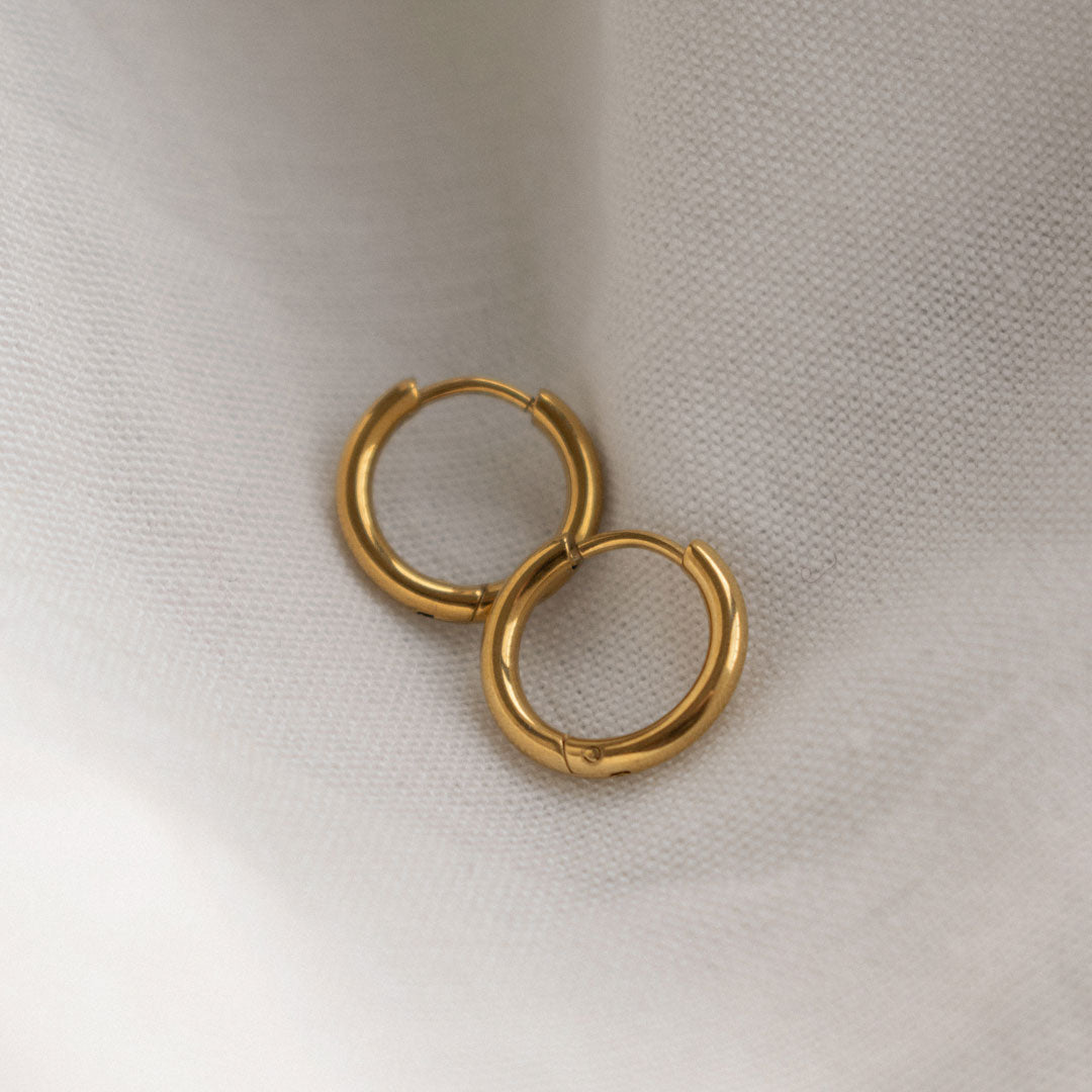 Минималистичные серьги-кольца