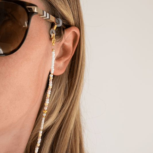 Handbeaded glasses chain