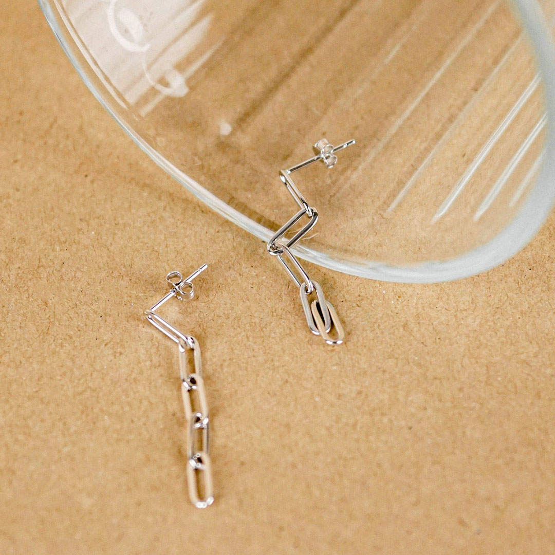 Paperclip Chain Studs