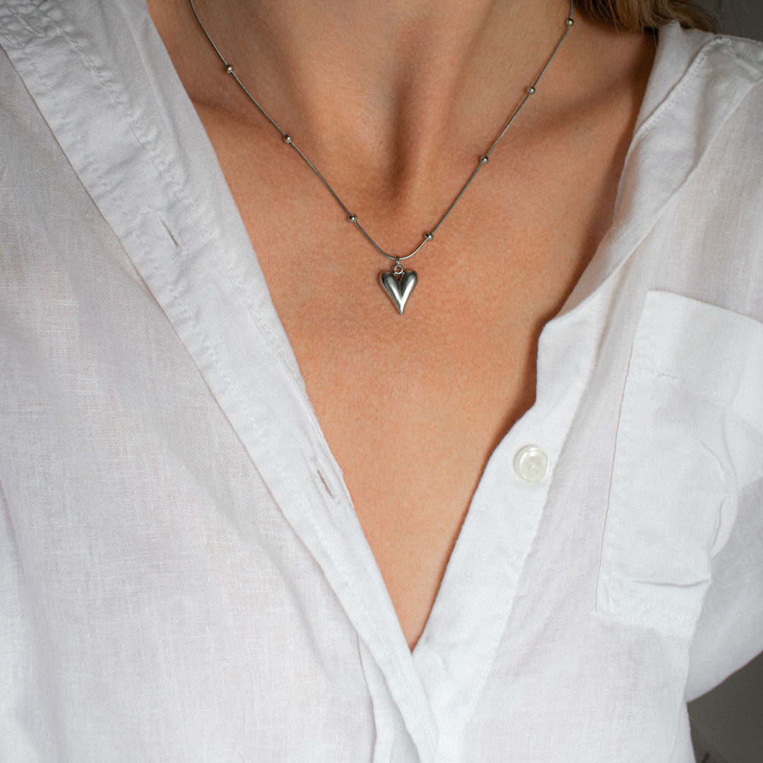 Metal Heart Charm Necklace