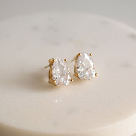 Waterdrop Zirconia Stud Earrings - Everyday Styling Piece