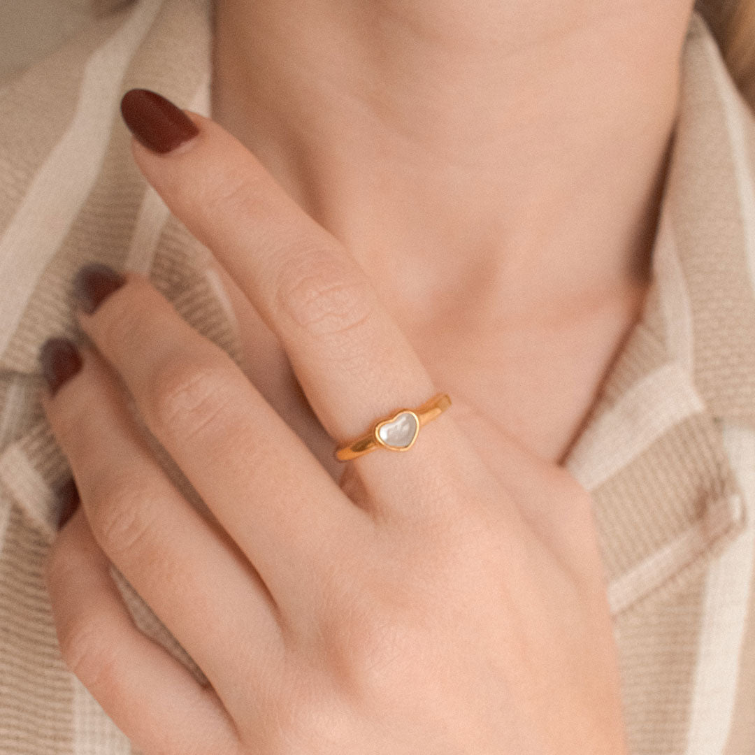 Heart Shell Ring