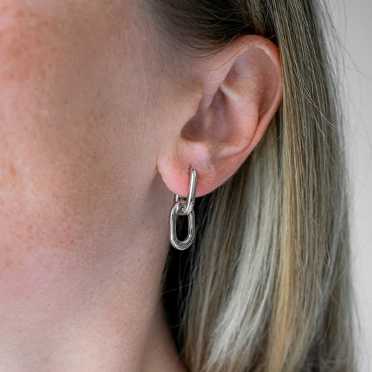 Geometric Pendant U-shaped Hoops