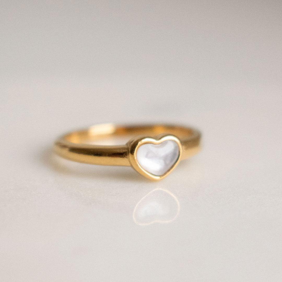 Heart Shell Ring