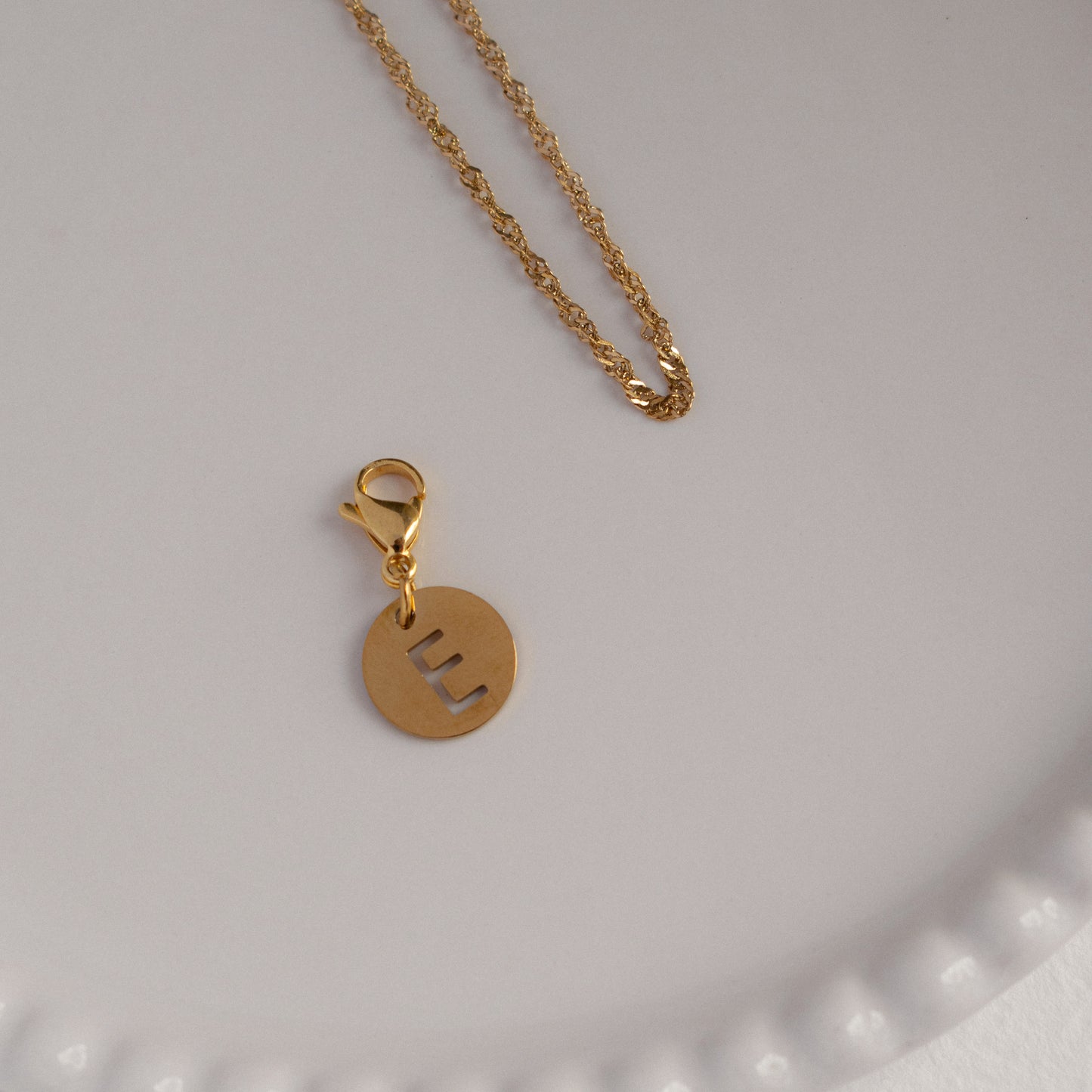 Initial Letter Chain