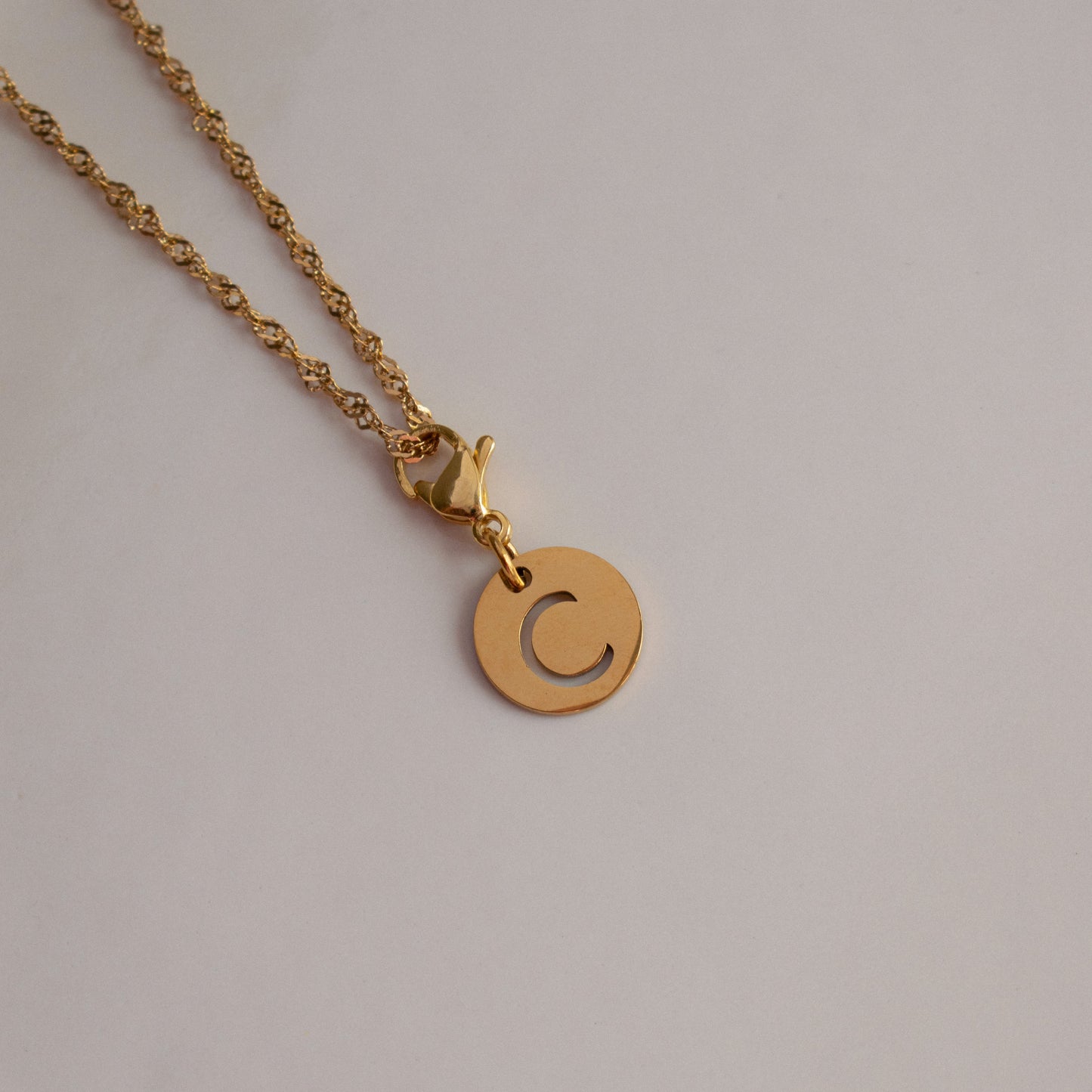 Initial Letter Chain