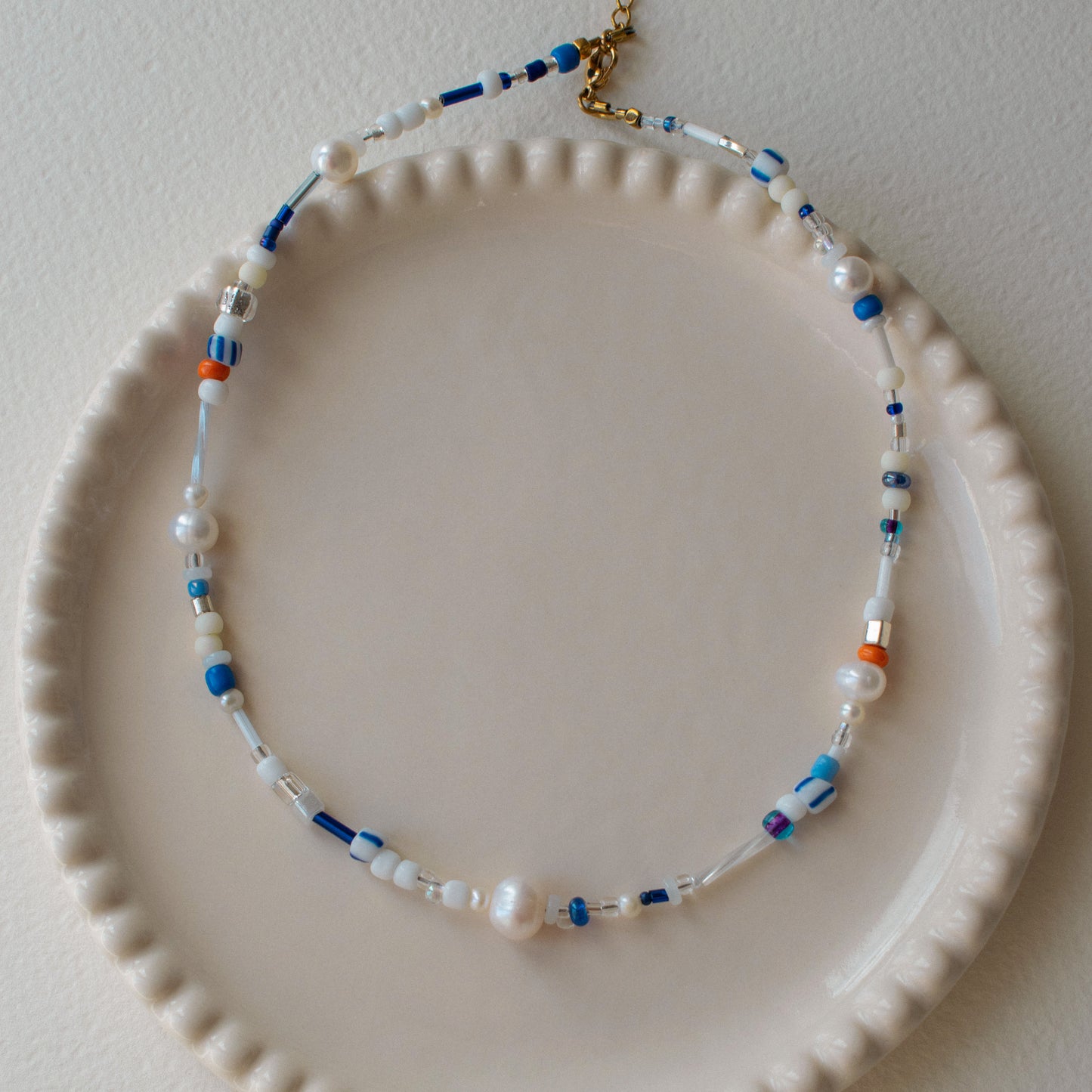 Blue Beaded Pearl Necklace "Ocean"