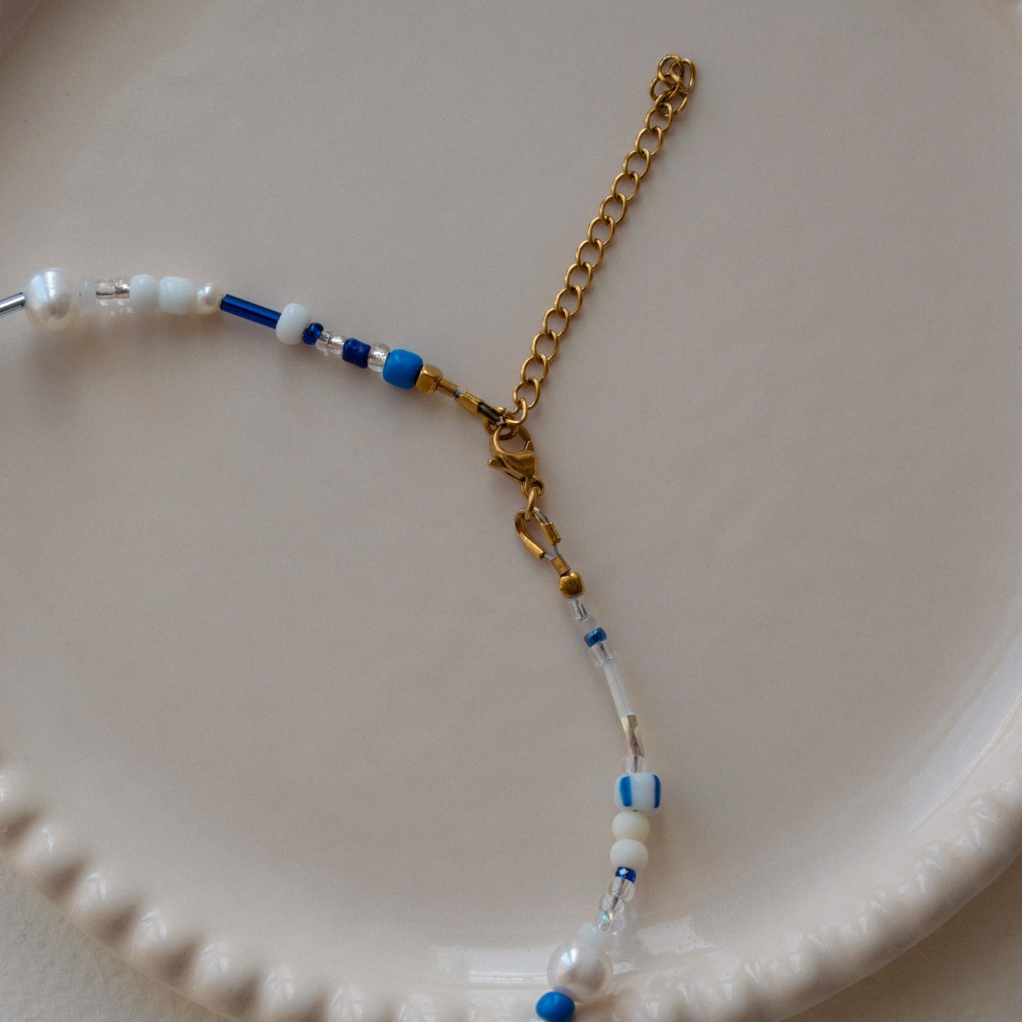 Blue Beaded Pearl Necklace "Ocean"