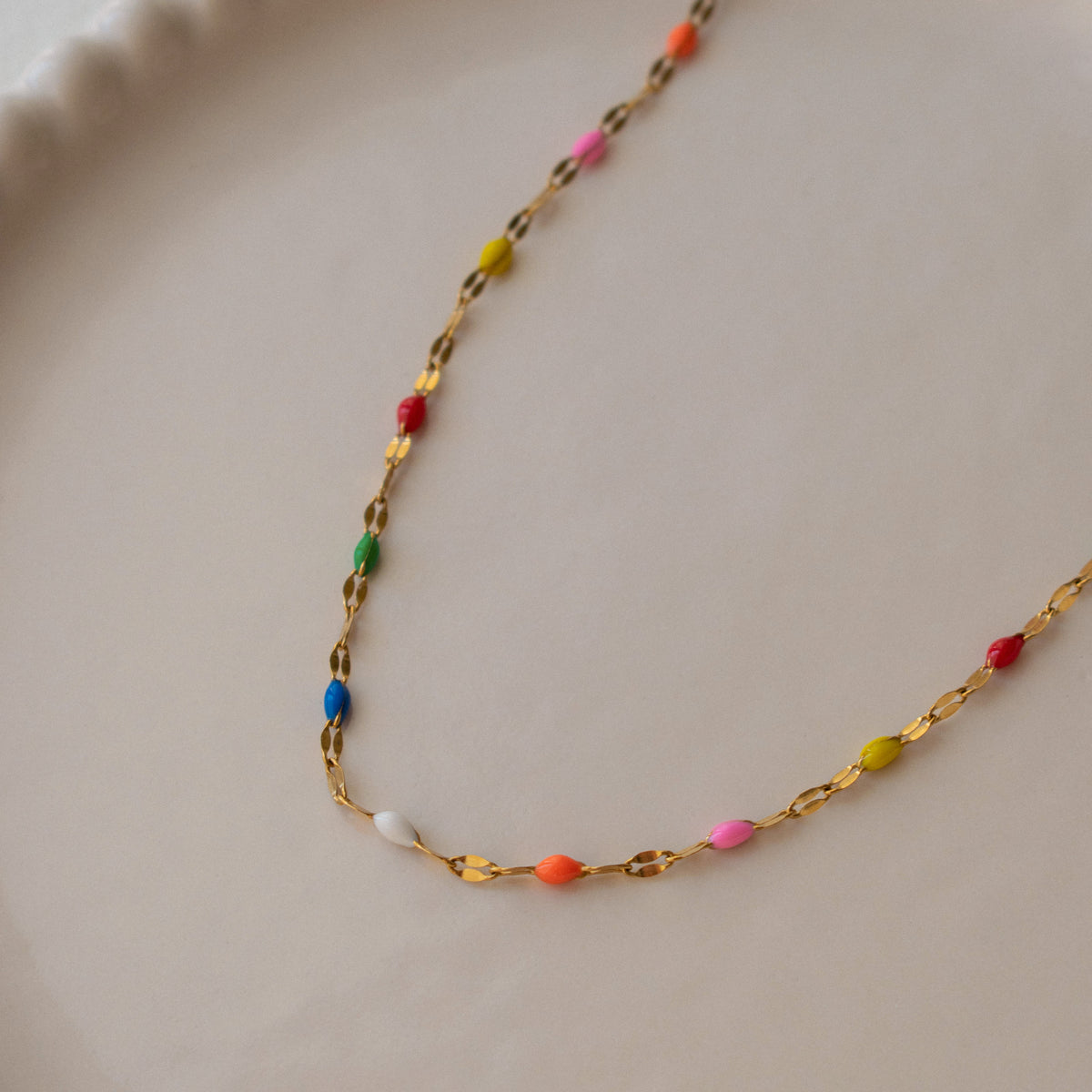Multicolored Chain