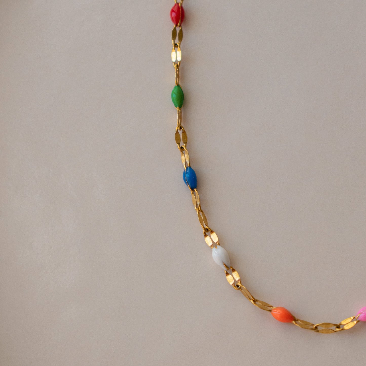 Multicolored Chain