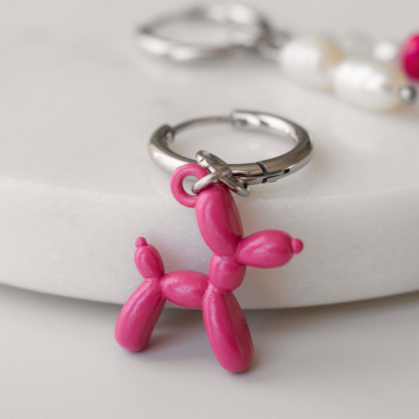 Villi - Pink Balloon Dog & Pearl Asymmetric Hoops