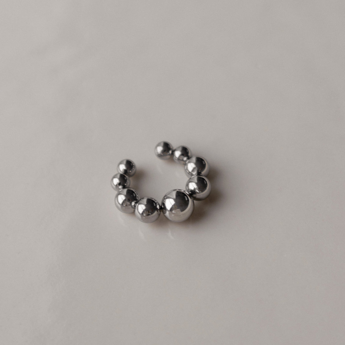 Bubble Band Ear Cuff