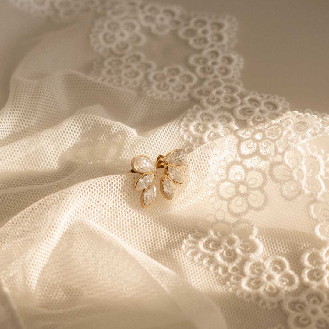 Wing Zirconia Stud Earrings