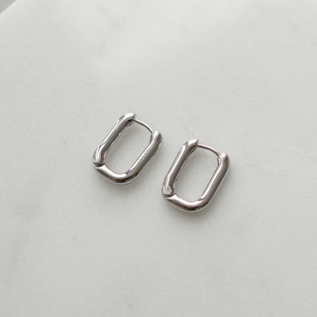 Small U-shaped Hoops