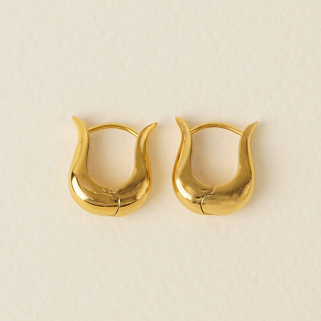 U-shaped Hoops