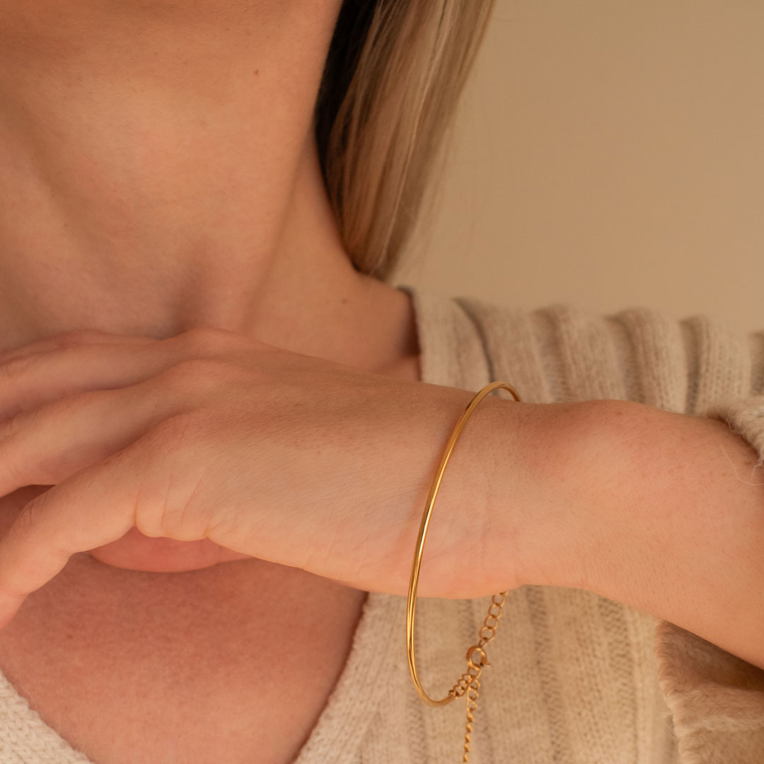 Thin Chain Bangle