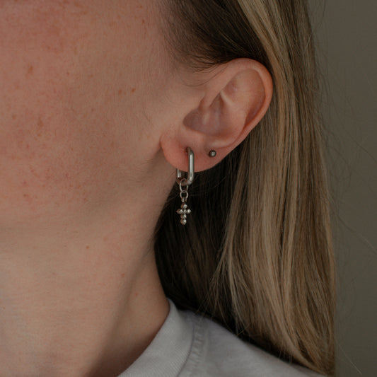 Cross Rectangular Hoops