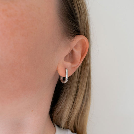 Small U-shaped Hoops