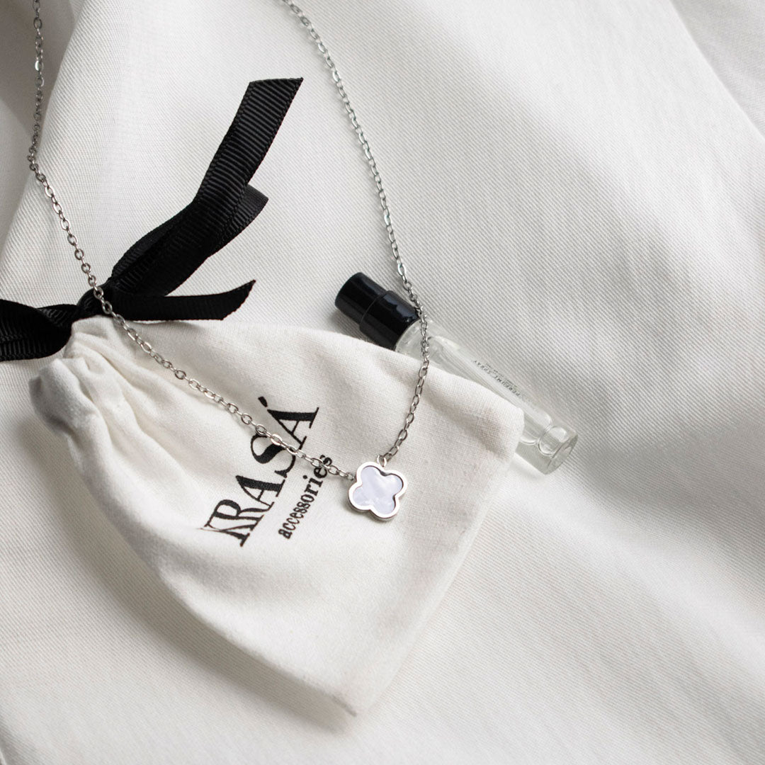Clover Necklace