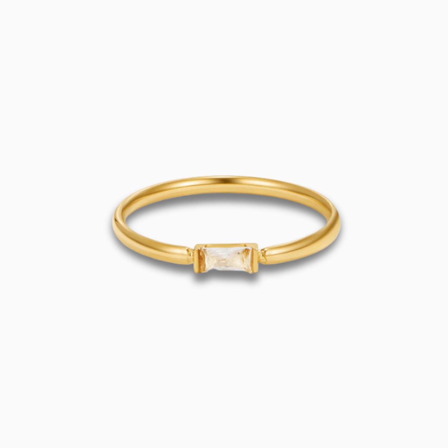 Кольцо с камнем огранки "Багет"